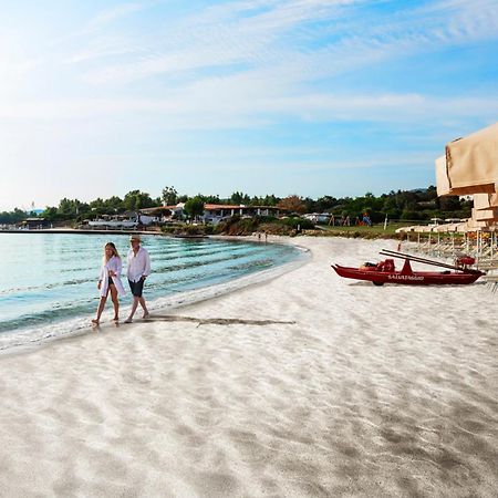 Amasea Resort San Teodoro  Esterno foto