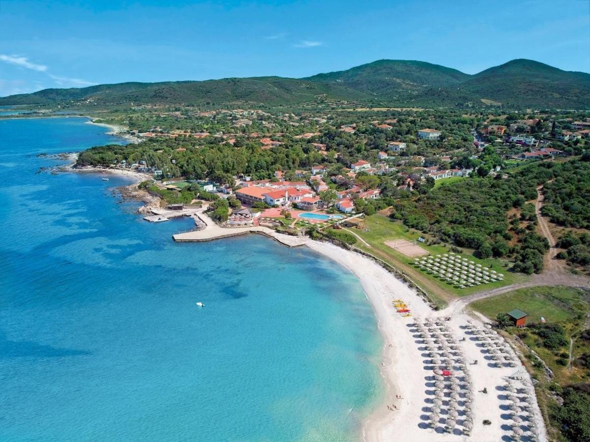 Amasea Resort San Teodoro  Esterno foto