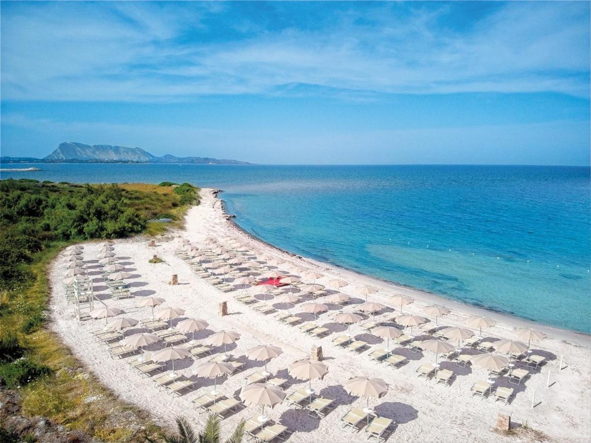 Amasea Resort San Teodoro  Esterno foto