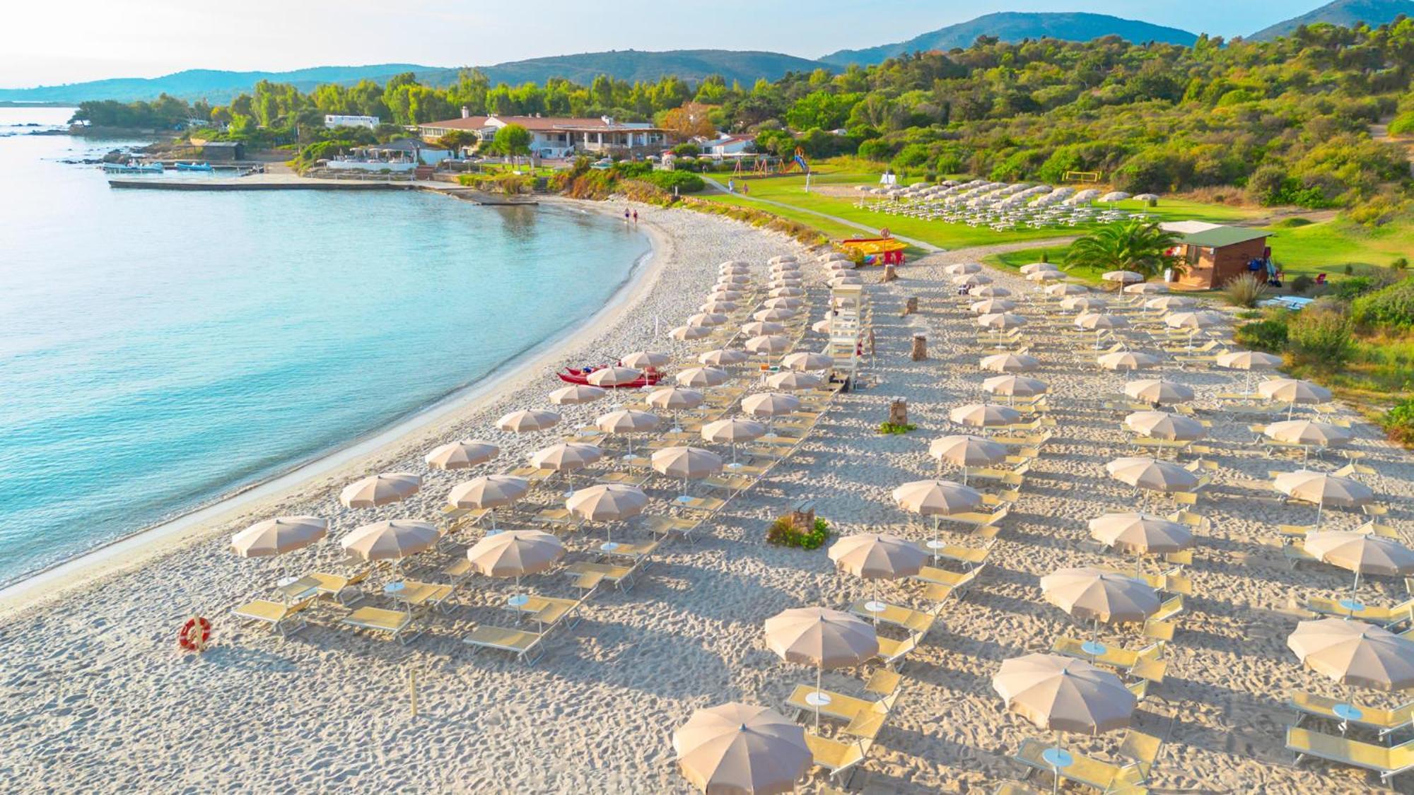 Amasea Resort San Teodoro  Esterno foto
