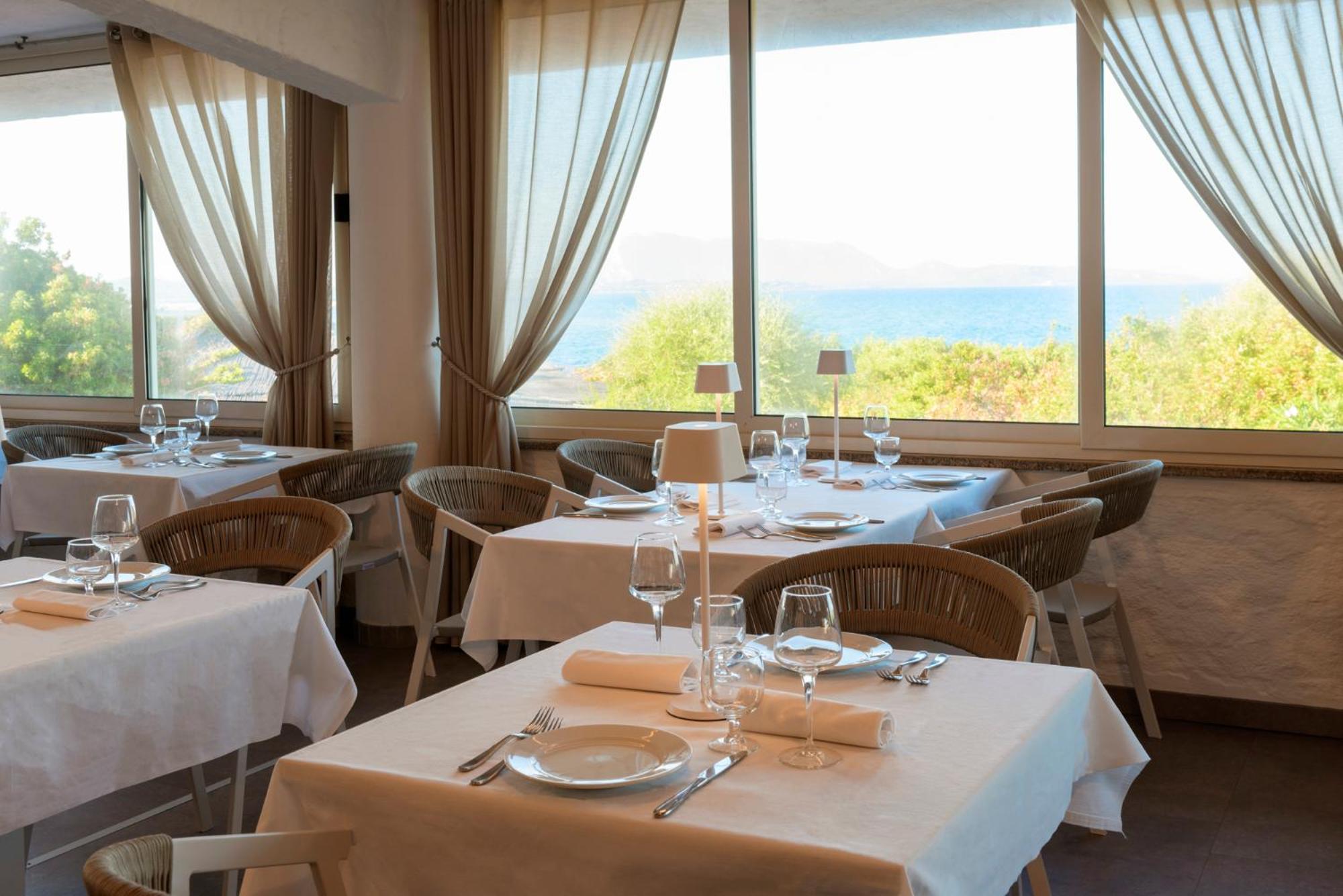 Amasea Resort San Teodoro  Esterno foto